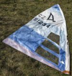 Regatta sail, made by Neil Pryde for WINDGLIDER Ostermann. Anders Göthberg (SWE) used this sail during Windglider Worlds 1980 in Hungary. Four years later WINDGLIDER, part of the BIC Marine SA group, supplied boards for '84 Olympics. * Plachta Neil Pryde pro Windglider, účastník MS 1980 na Balatonu.