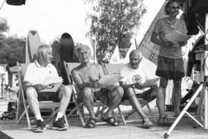 Ctihodná porota Freestyle soutěže - jihočeské legendy Jan Kuchař, Láďa Švec a Ludva Slavětínský. Děkujeme :) / The Venerable Jury of the Old School Windsurfing Cup Freestyle Contest  
- Foto Kristýna Suchánková